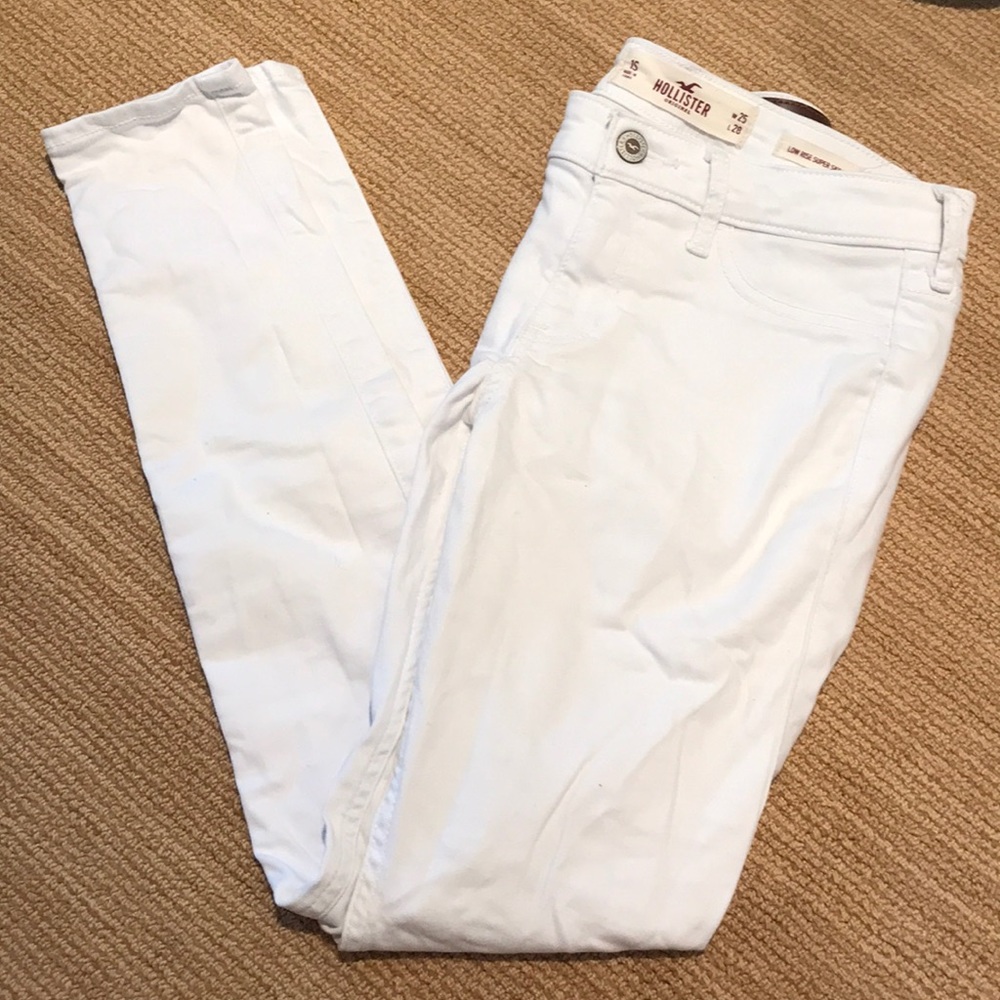 Hollister White Low Rise Super Skinny Jeans